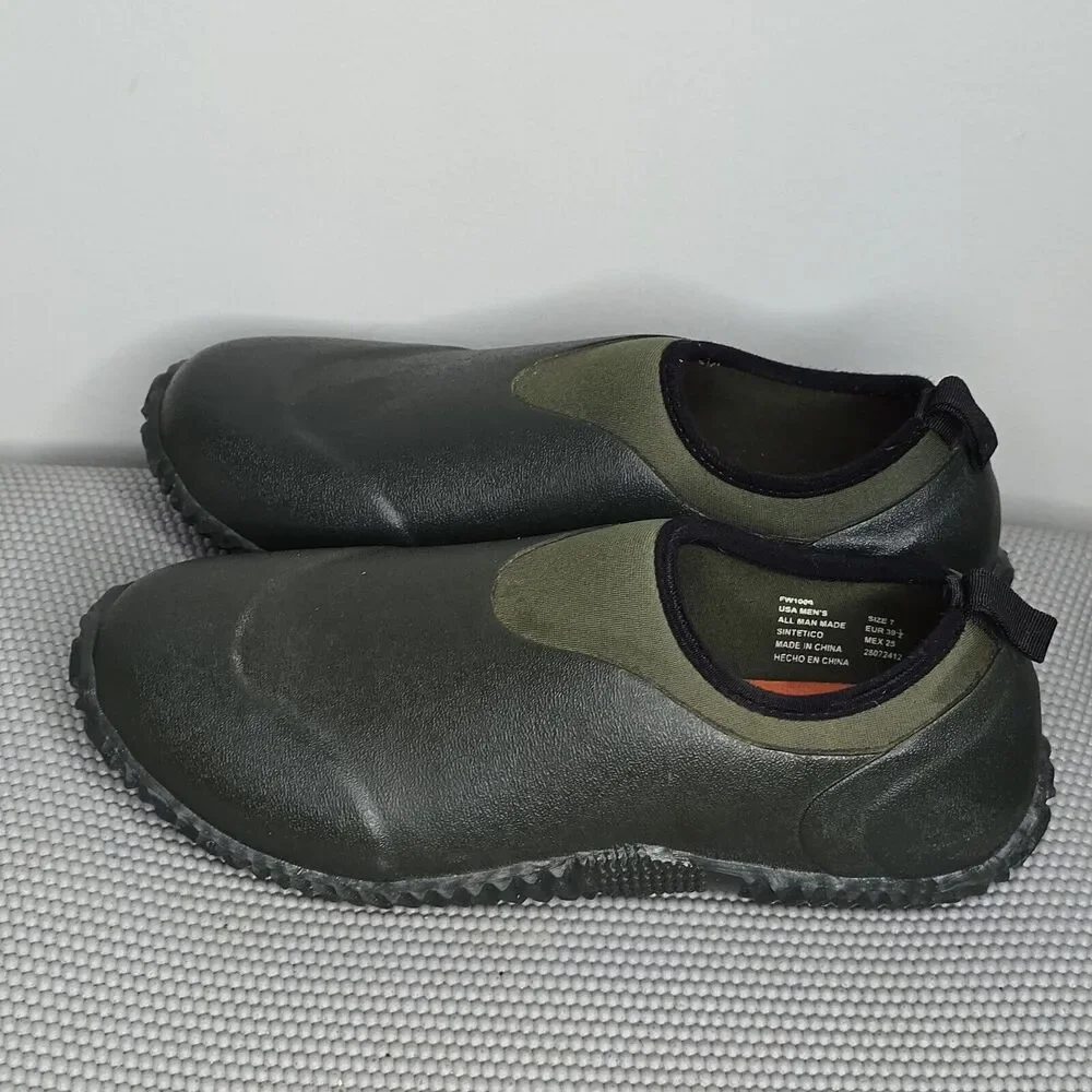 Habit Water Shoes Mens Size 7‎ Green and Black All Weather Spandex Rubber